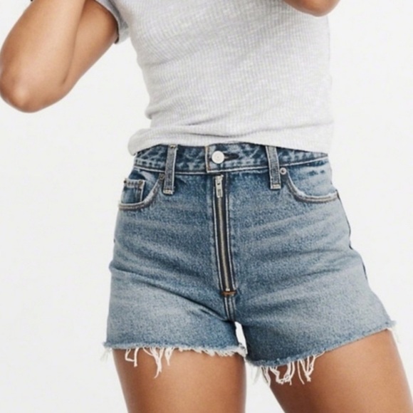 Abercrombie & Fitch Womens Medium Wash Zippered Annie High Rise Short Size 26 - Picture 9 of 9